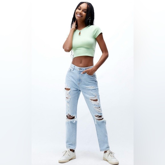 Pacsun Distressed Mom Blue Jeans Size 23 - Picture 1 of 7